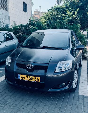 מודעת רכב טויוטה אוריס