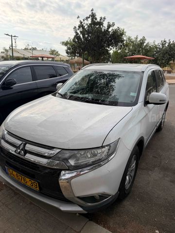 מודעת רכב מיצובישי אאוטלנדר