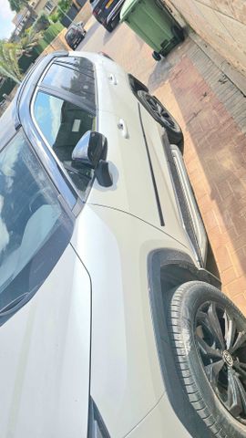 מודעת רכב טויוטה RAV4