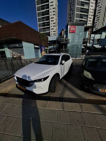מודעת רכב מאזדה CX-5