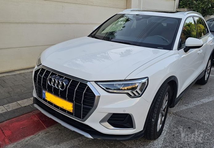 מודעת רכב אאודי Q3