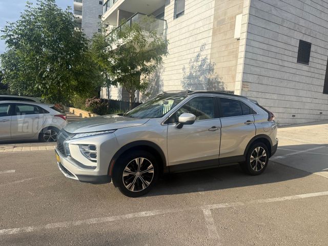 מודעת רכב מיצובישי אקליפס קרוס