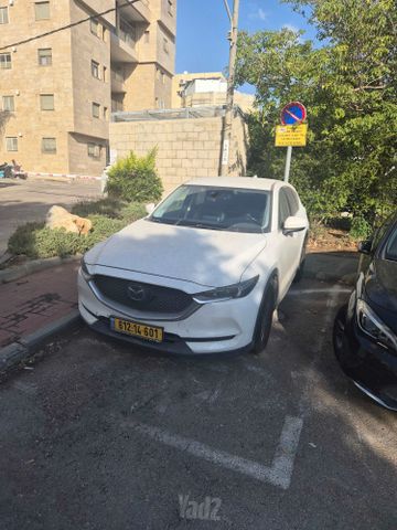 מודעת רכב מאזדה CX-5
