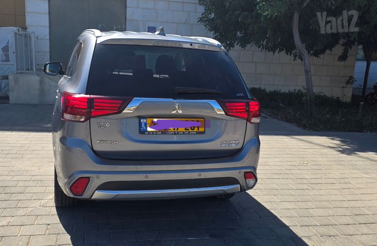 מודעת רכב מיצובישי אאוטלנדר