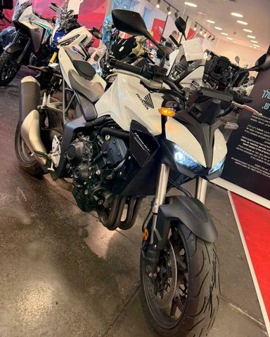 מודעת רכב הונדה HORNET1000