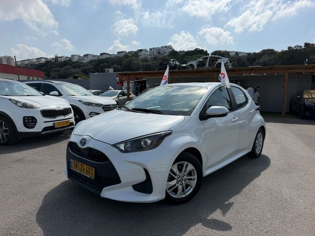 מודעת רכב טויוטה יאריס