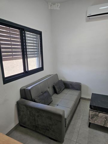 עץ השדה 19