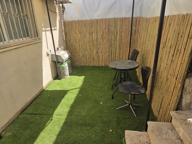 ברל כצנלסון 23