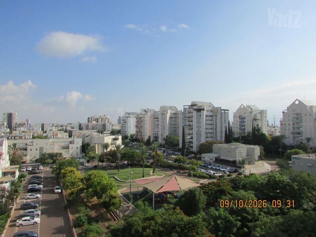 נגבה 28