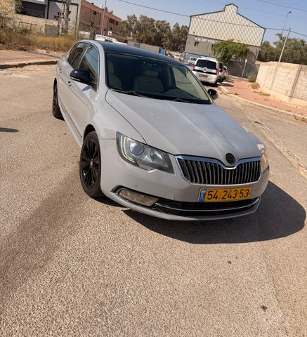מודעת רכב סקודה סופרב