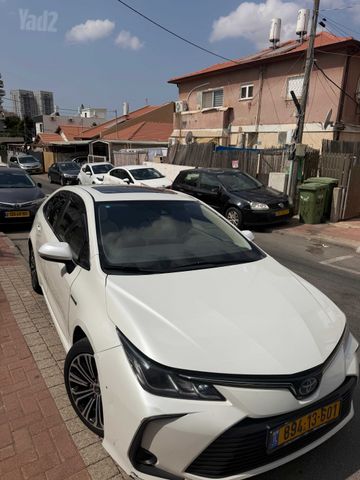 מודעת רכב טויוטה קורולה