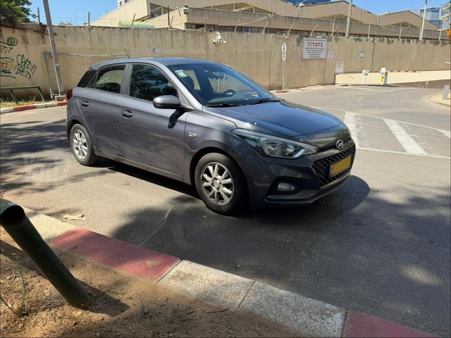 מודעת רכב יונדאי i20