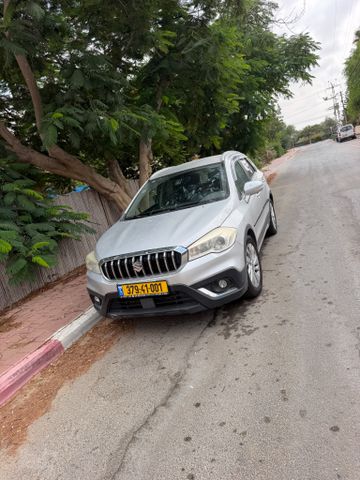 מודעת רכב סוזוקי קרוסאובר