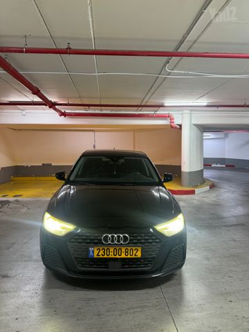 מודעת רכב אאודי A1