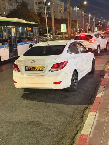 מודעת רכב יונדאי אקסנט i25