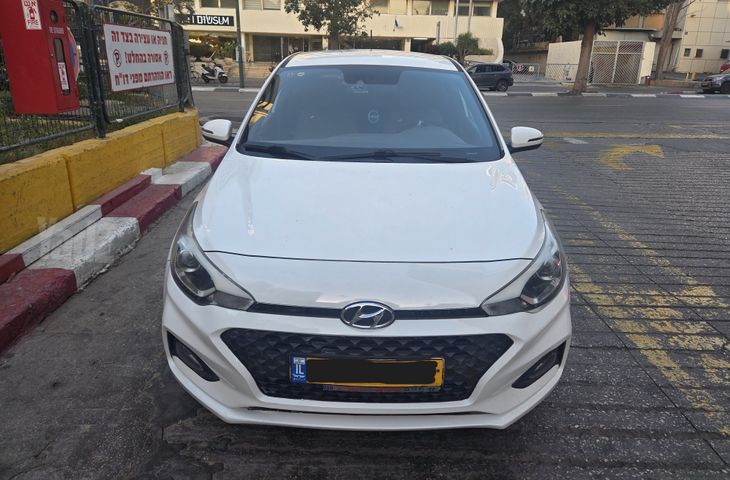 i20 Prestige אוט׳ 1.0 (100 כ״ס)