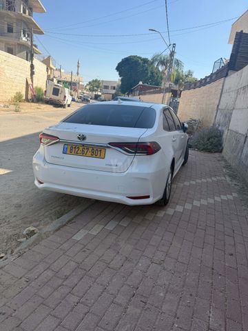מודעת רכב טויוטה קורולה