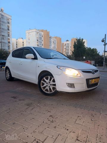 מודעת רכב יונדאי i30
