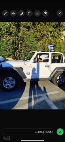 מודעת רכב ג'יפ רנגלר