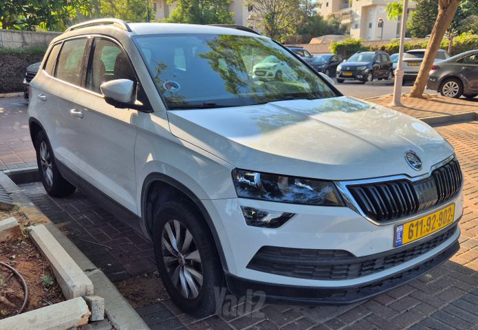 מודעת רכב סקודה קארוק