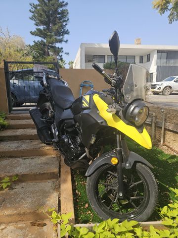 מודעת רכב סוזוקי וי-סטרום 250