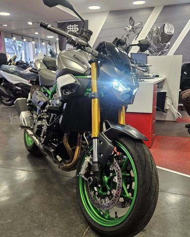 מודעת רכב קאוואסאקי Z900