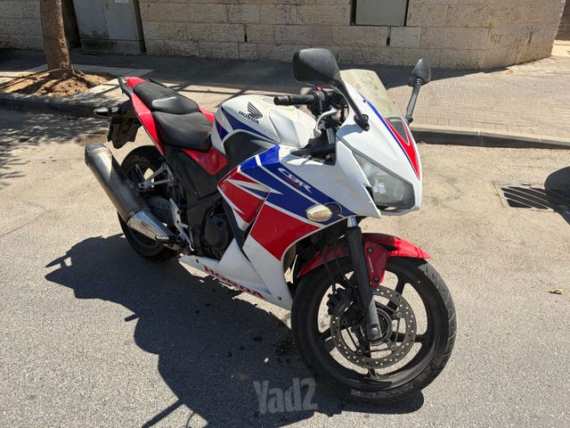מודעת רכב הונדה CB300R