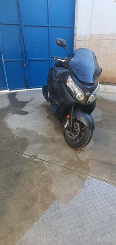 מודעת רכב סאן יאנג מקסים 600