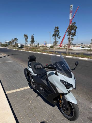 מודעת רכב ימאהה Tmax 560 Tech