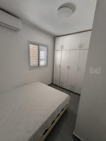 אזורית 2