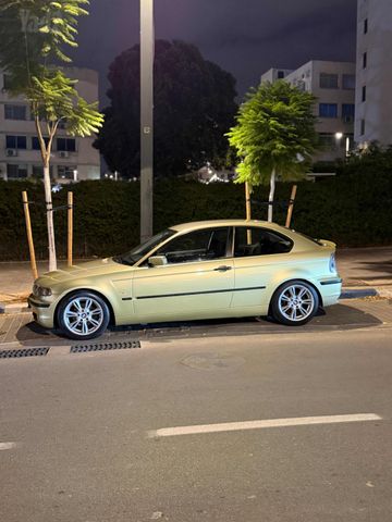 מודעת רכב ב מ וו סדרה 3