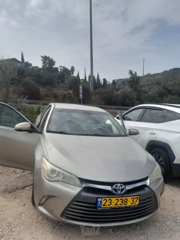 מודעת רכב טויוטה קאמרי