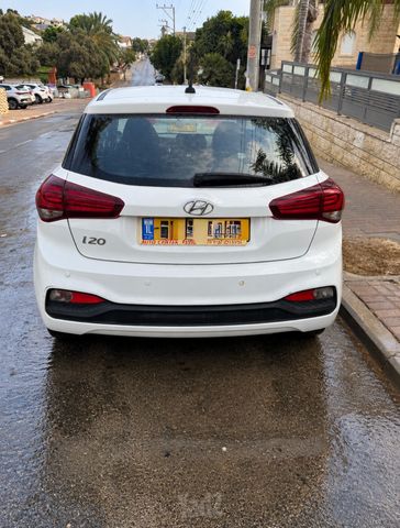 מודעת רכב יונדאי i20