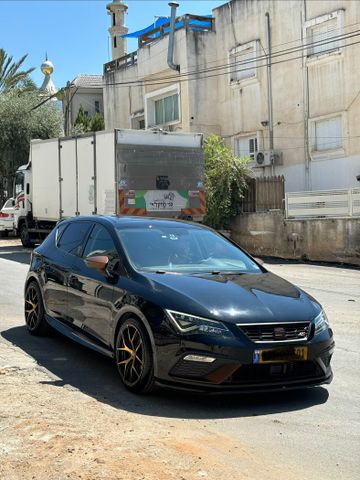 מודעת רכב סיאט לאון