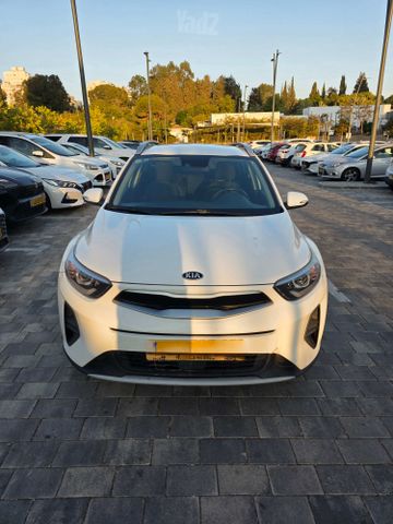 מודעת רכב קיה סטוניק