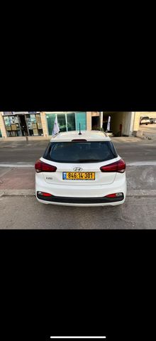 מודעת רכב יונדאי i20