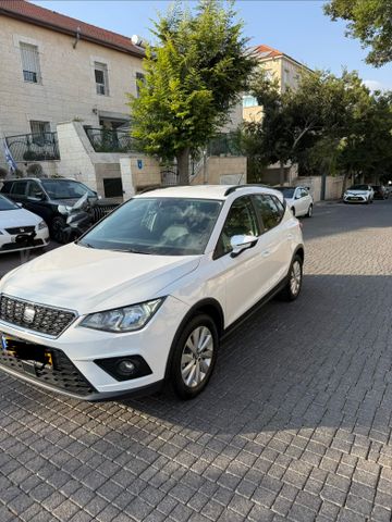 מודעת רכב סיאט ארונה
