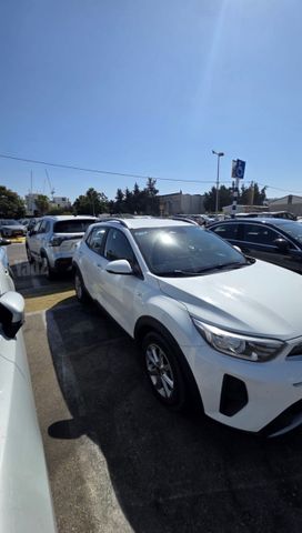 מודעת רכב קיה סטוניק