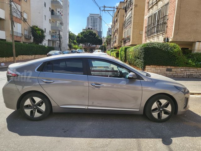 מודעת רכב יונדאי איוניק