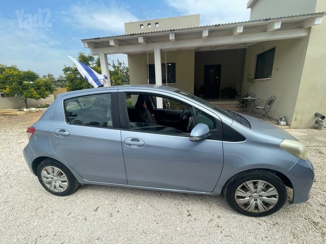 מודעת רכב טויוטה יאריס