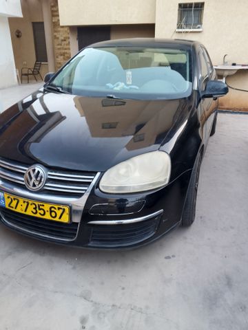 ג'טה  Manager אוט׳ 4 דל 1.6 (102 כ״ס)