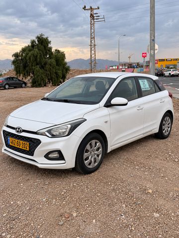 מודעת רכב יונדאי i20
