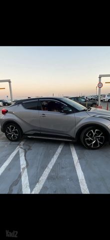 מודעת רכב טויוטה C-HR