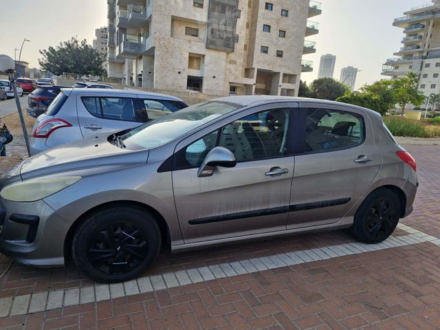 מודעת רכב פיג'ו 308