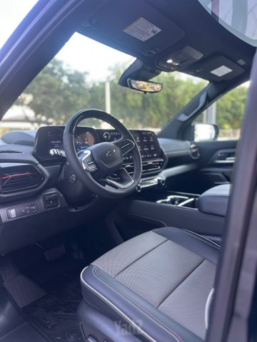מודעת רכב שברולט סילברדו EV 2