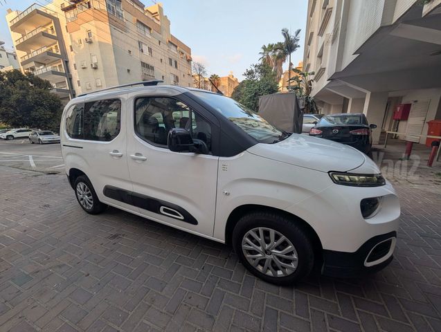 מודעת רכב סיטרואן ברלינגו 
