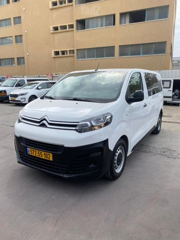 מודעת רכב סיטרואן ג'אמפי 2