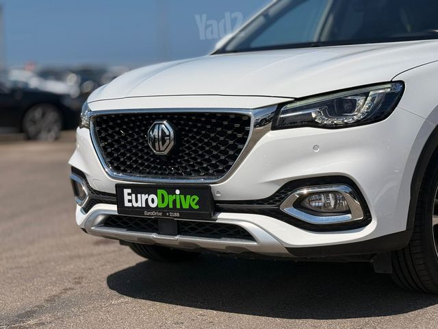 מודעת רכב אם ג'י EHS PHEV 1