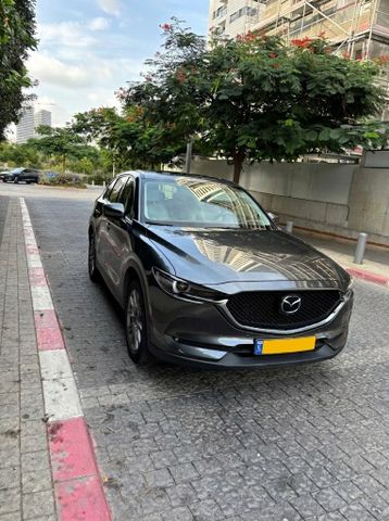 מודעת רכב מאזדה CX-5