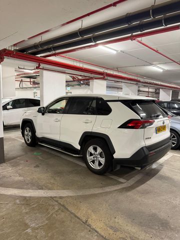 מודעת רכב טויוטה RAV4